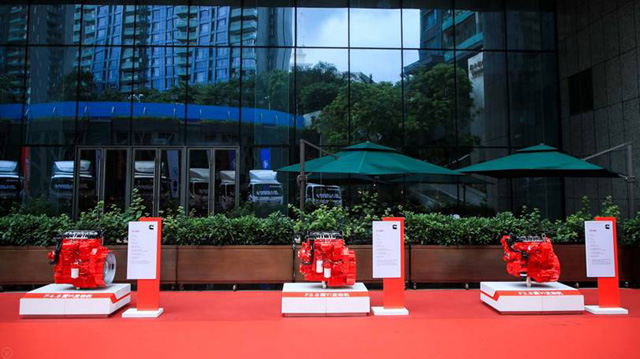 �W���W�R�ɔy�ָ��￵��˹���ٶ��Ƶĸ���Fϵ�Є�(d��ng)���a(ch��n)Ʒ